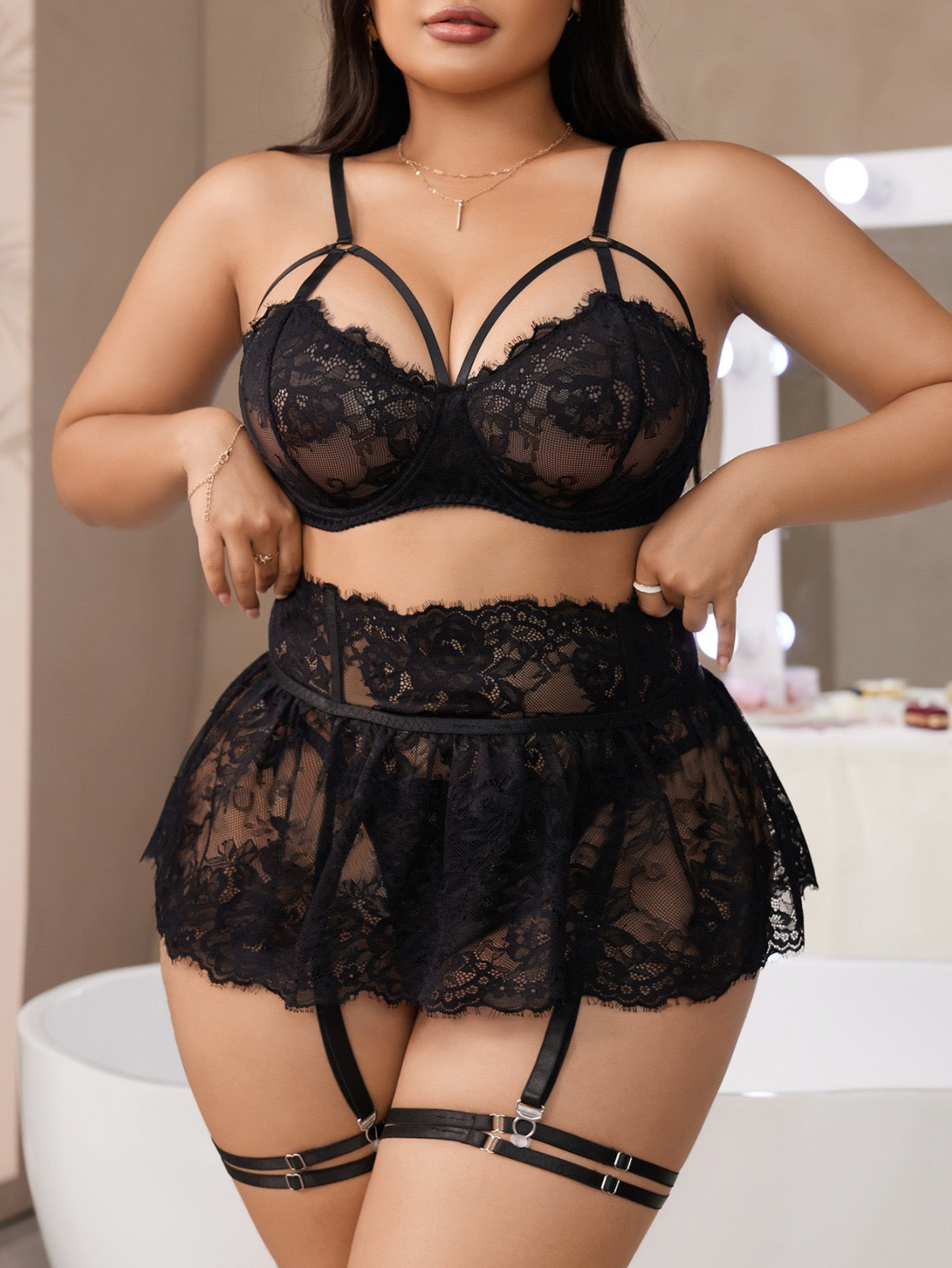 Elara Lace Lingerie Set