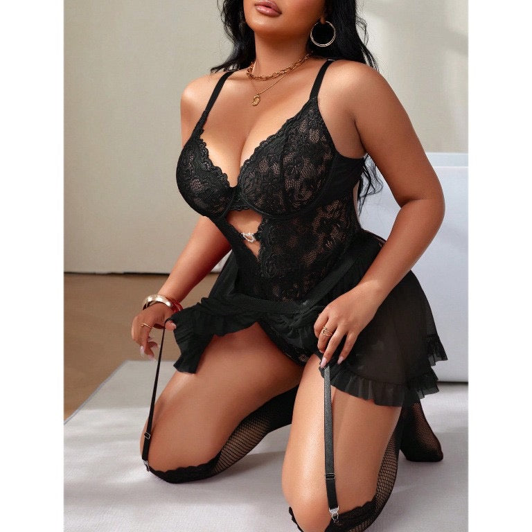Elara Black Lace Lingerie Set